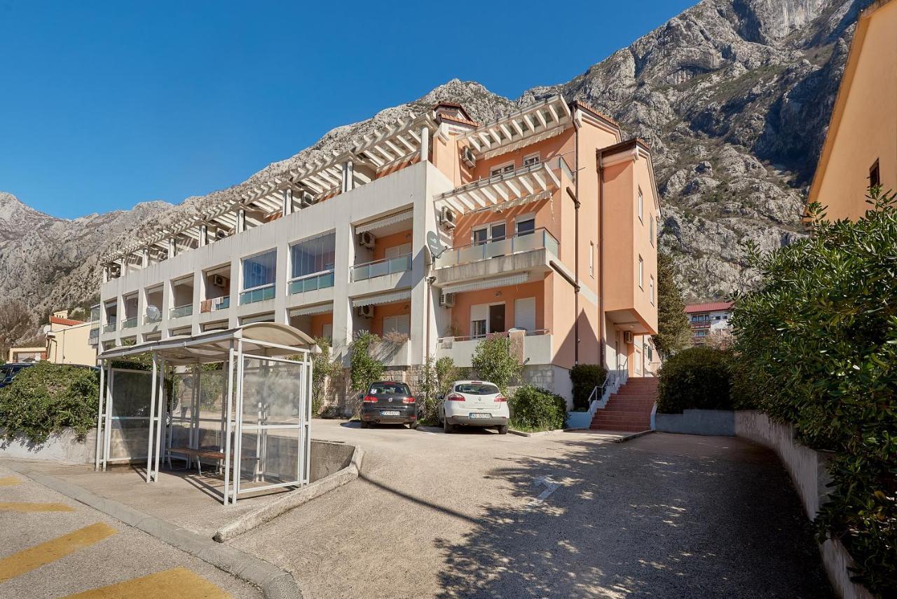 Apartman Phillipa Kotor Exterior foto